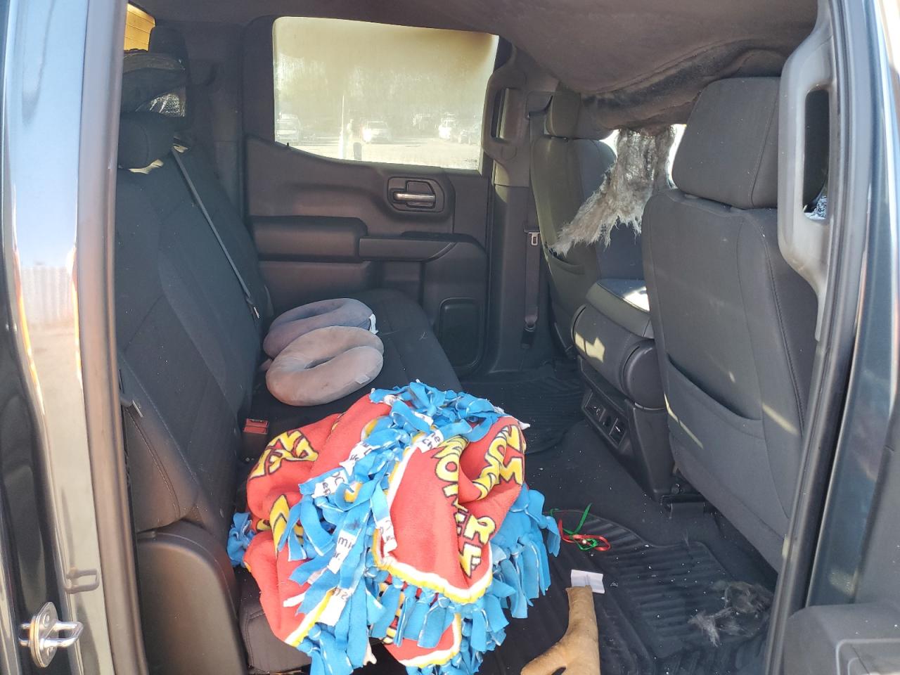 2021 Chevrolet Silverado - Image 10