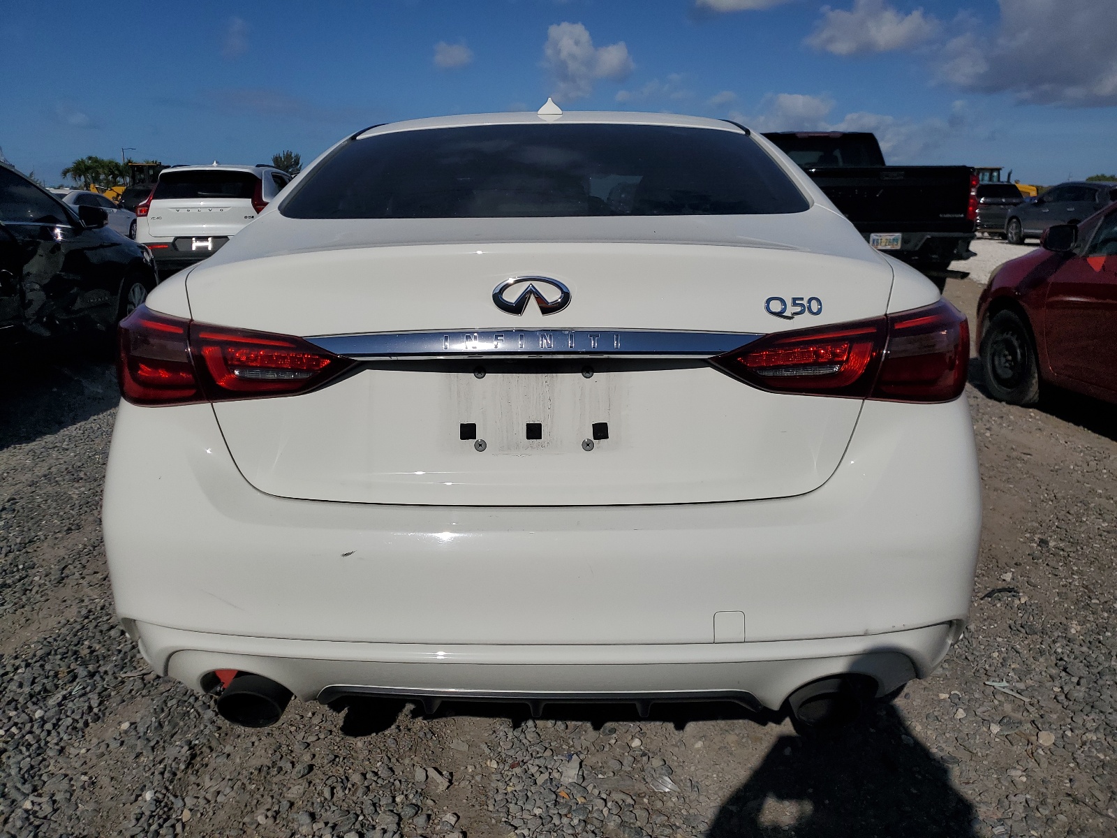 2019 Infiniti Q50 Luxe vin: JN1EV7AP4KM514282