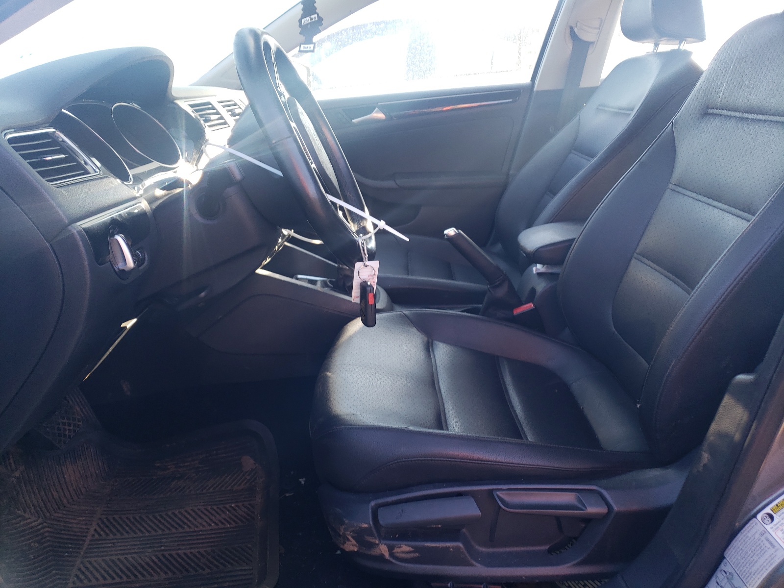 3VWL17AJ4GM297594 2016 Volkswagen Jetta Sel