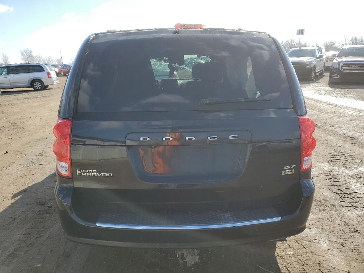 2C4RDGEG3JR253380 2018 Dodge Grand Caravan Gt