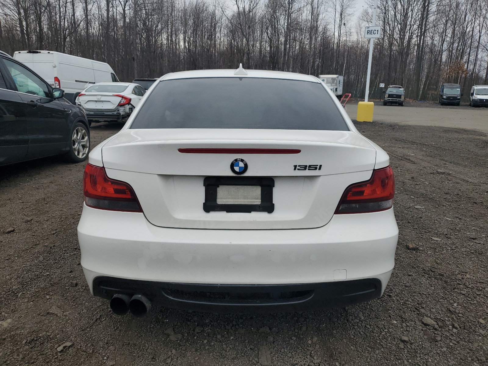 WBAUC73558VF22534 2008 BMW 135 I