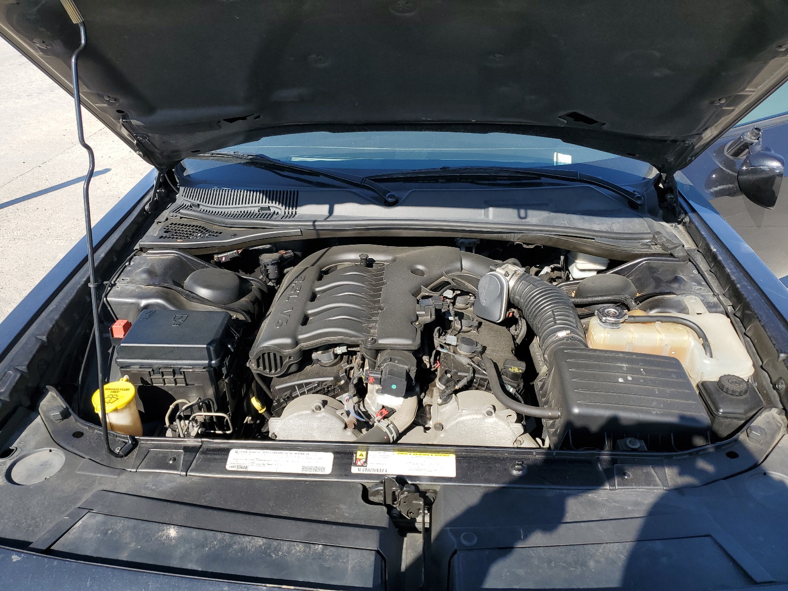 2B3CJ4DV0AH324202 2010 Dodge Challenger Se