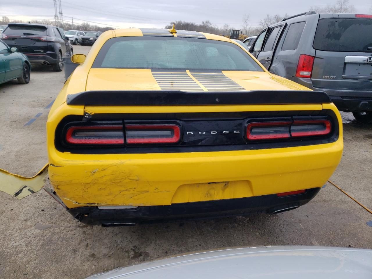 2C3CDZAG6JH200139 2018 Dodge Challenger Sxt