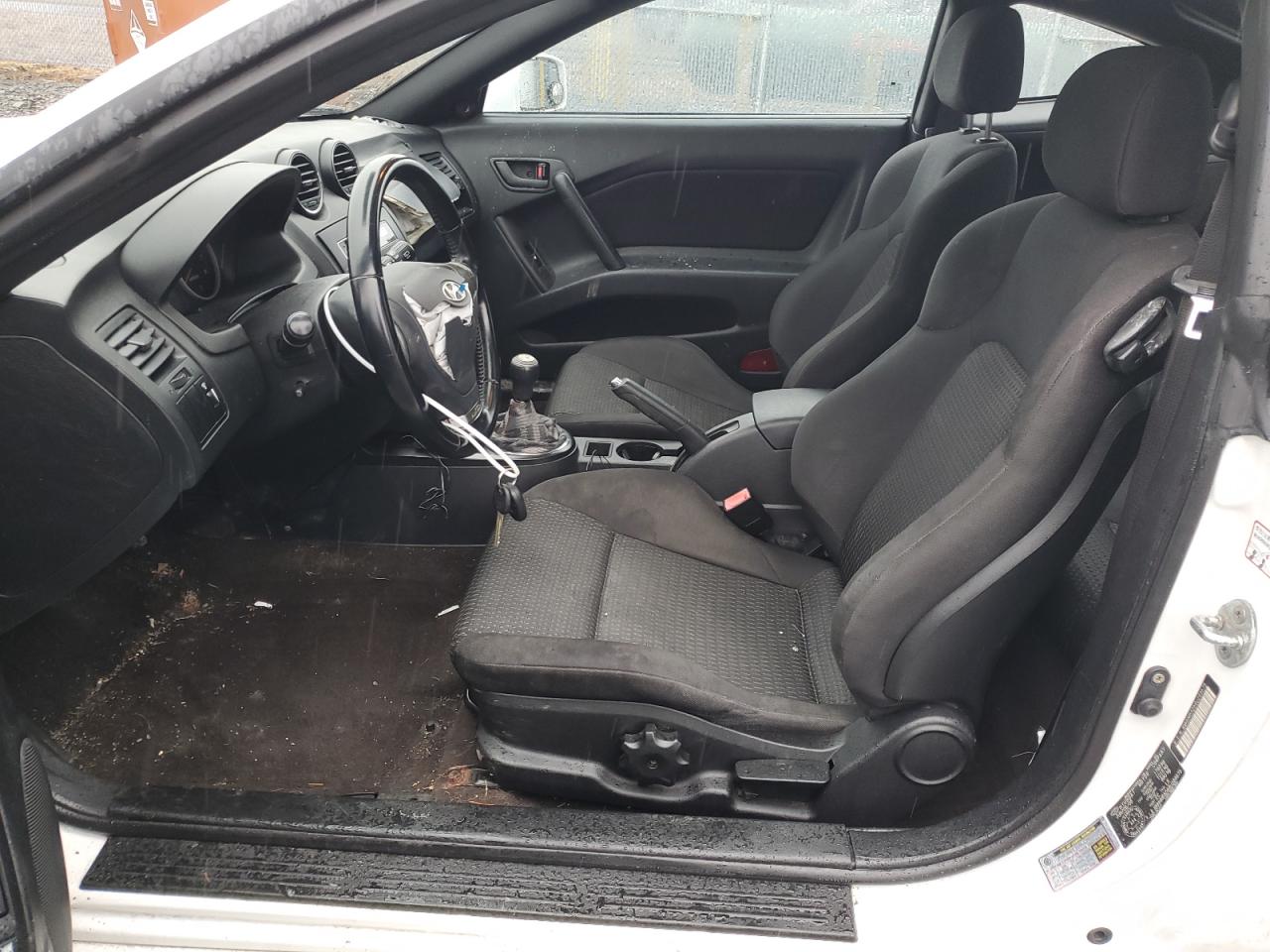 2008 Hyundai Tiburon Gs VIN: KMHHM65D68U289679 Lot: 48477774