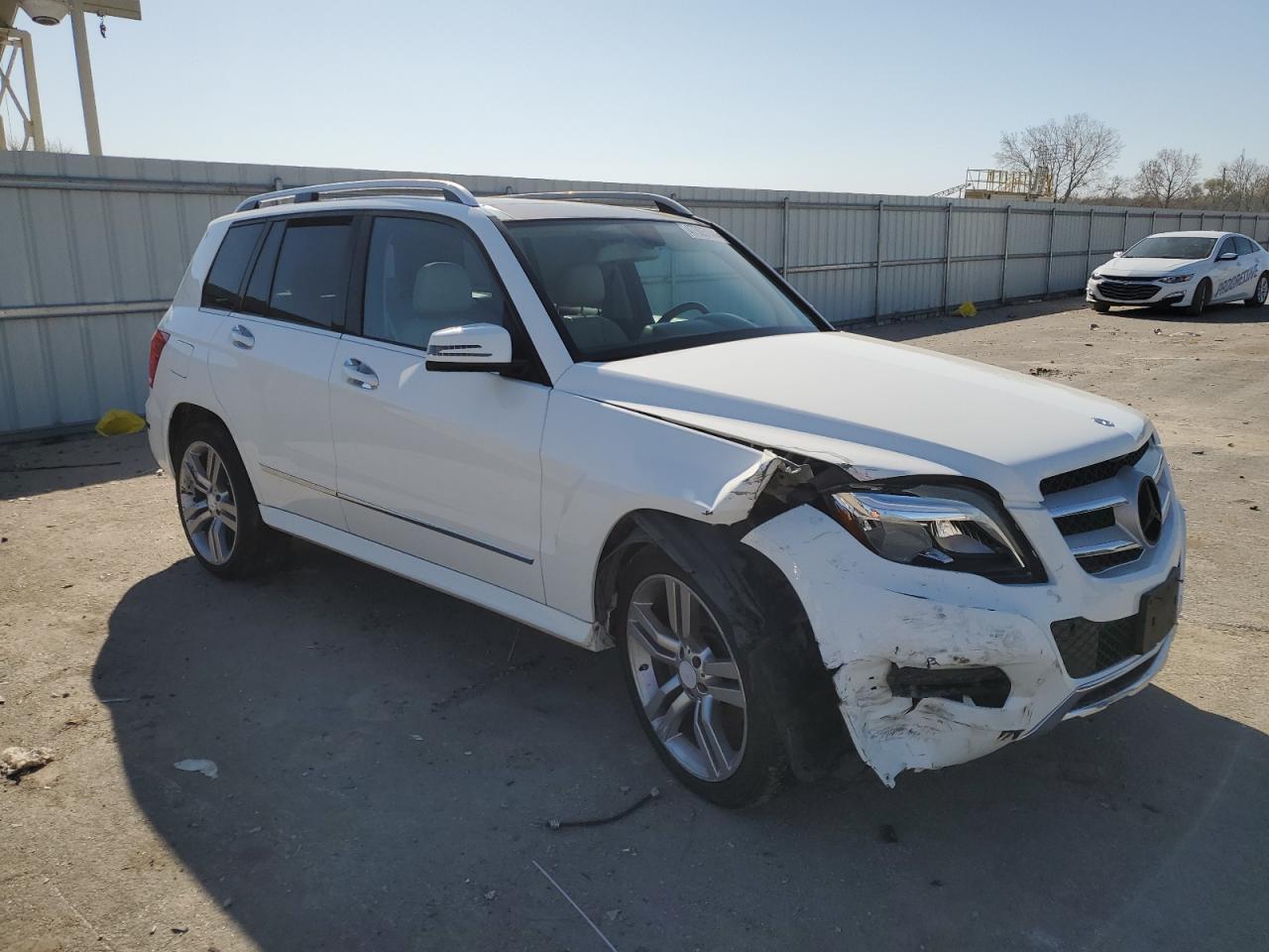 VIN WDCGG8JB5DF982887 2013 MERCEDES-BENZ GLK-CLASS no.4