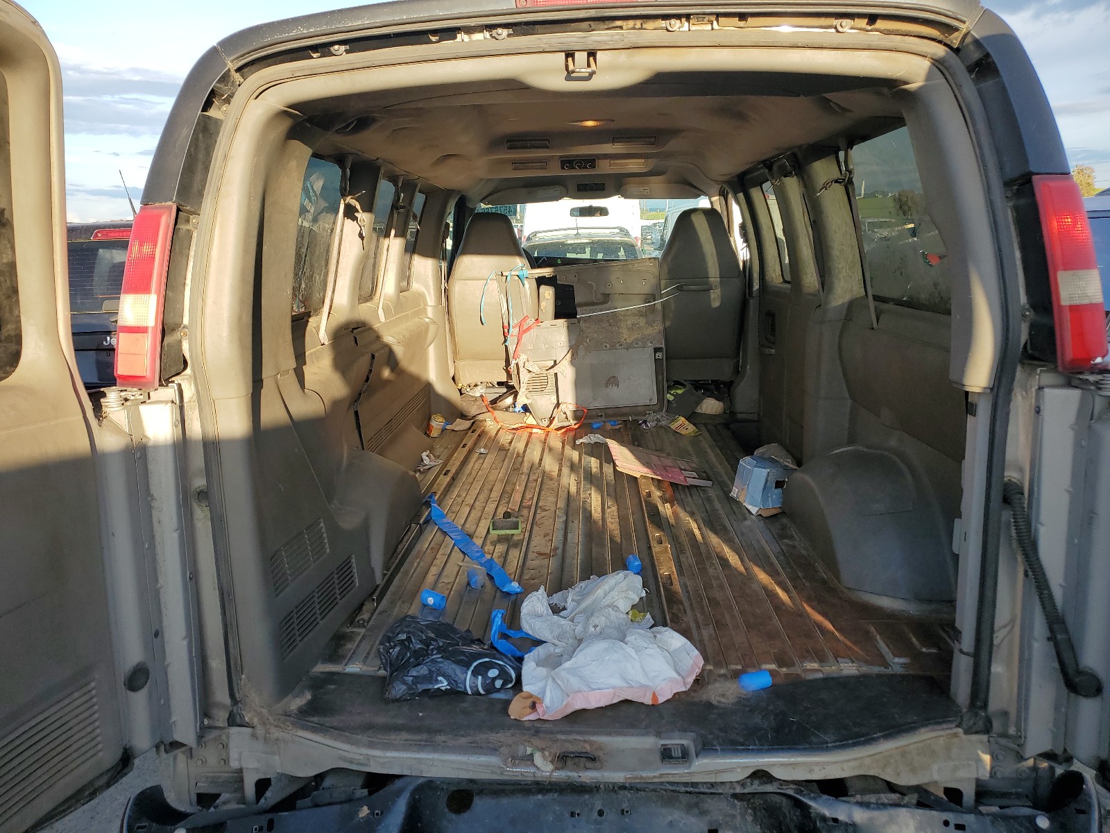 1GNFG154X91159968 2009 Chevrolet Express G1500