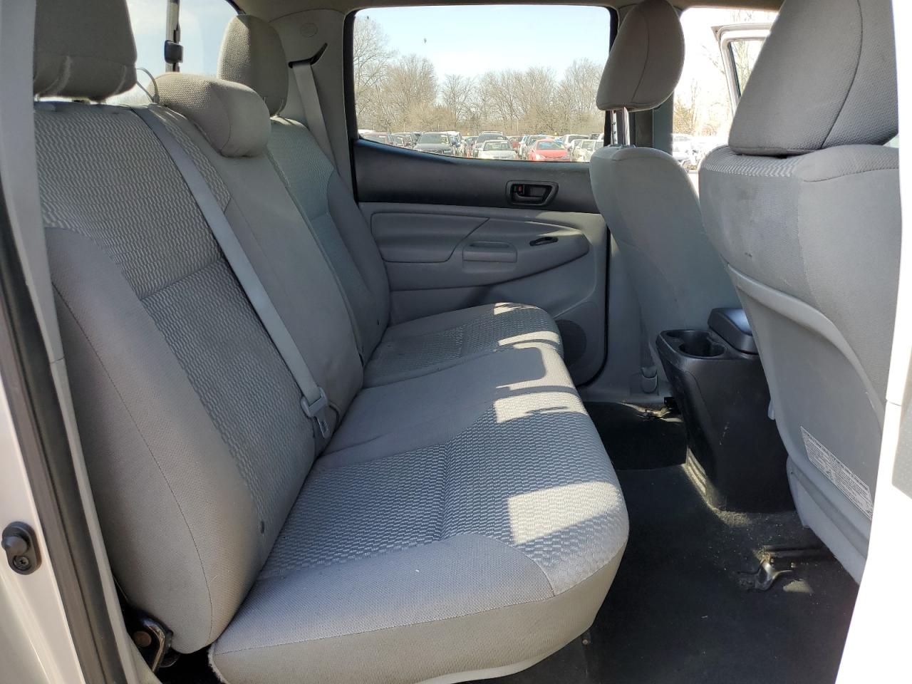 2015 Toyota Tacoma Double Cab Prerunner VIN: 5TFJU4GN6FX068496 Lot: 66410854