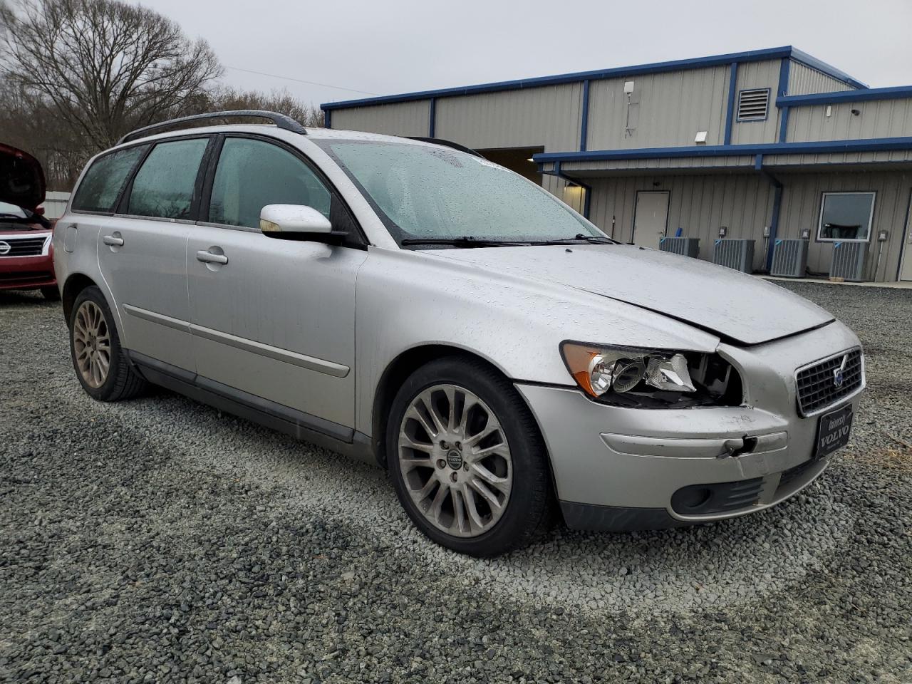 2005 Volvo V50 T5 VIN: YV1MW682252043477 Lot: 45303484