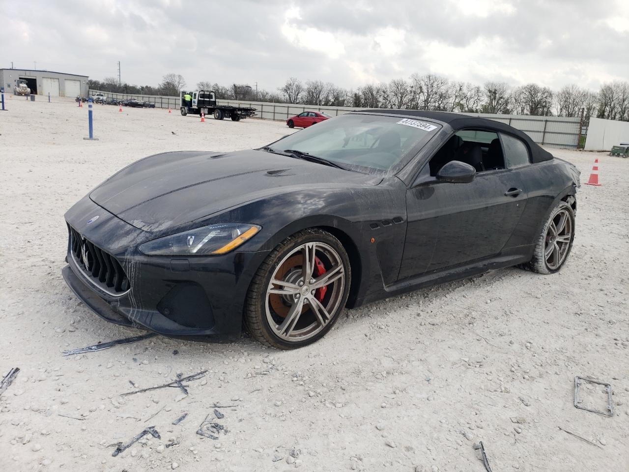 ZAM45VMA2J0283856 2018 Maserati Granturismo S