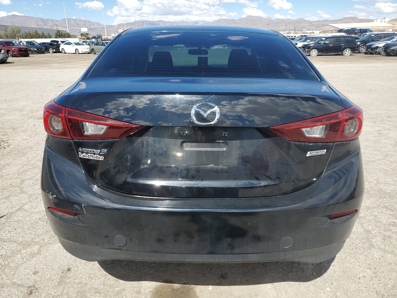 2017 Mazda 3 Sport vin: 3MZBN1U71HM123786