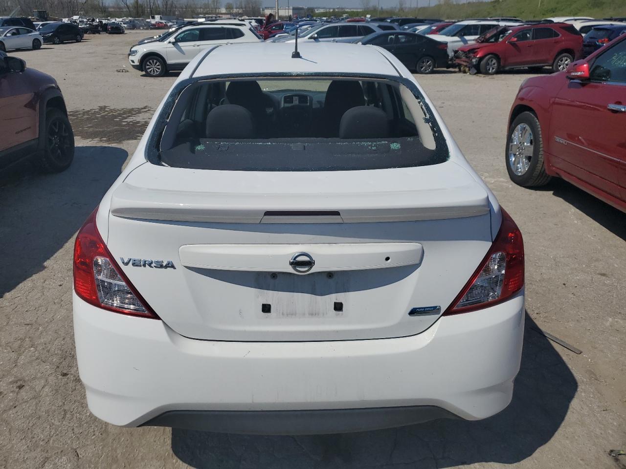 2015 Nissan Versa S VIN: 3N1CN7AP4FL928198 Lot: 48800494