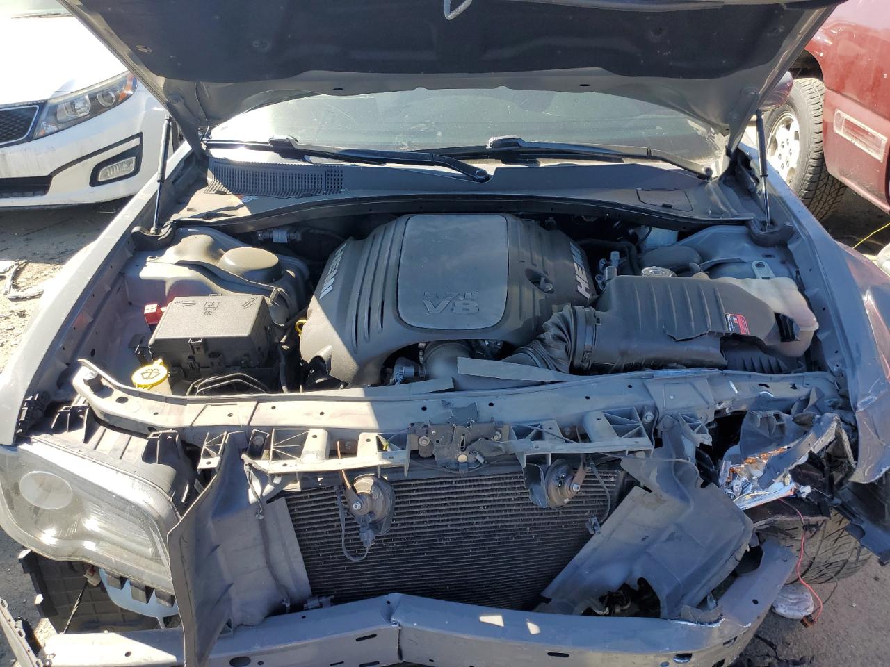 2017 Chrysler 300 - Image 11