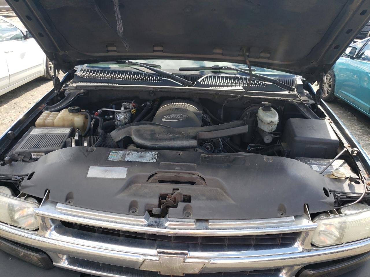 2003 Chevrolet Tahoe C1500 VIN: 1GNEC13ZX3J147607 Lot: 45710104