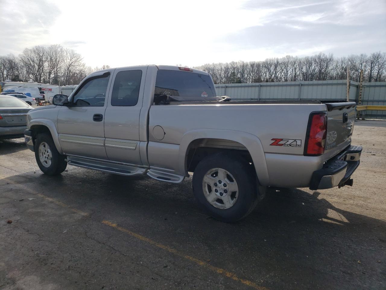 2004 Chevrolet Silverado K1500 VIN: 1GCEK19T34E172955 Lot: 45827524