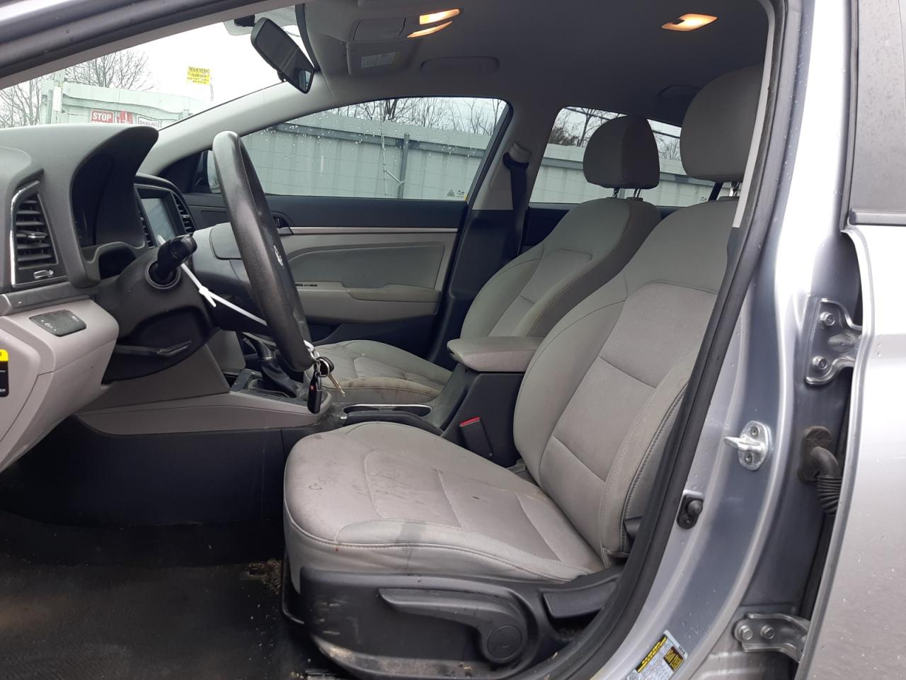 2017 Hyundai Elantra Se VIN: 5NPD84LF0HH092341 Lot: 45302854