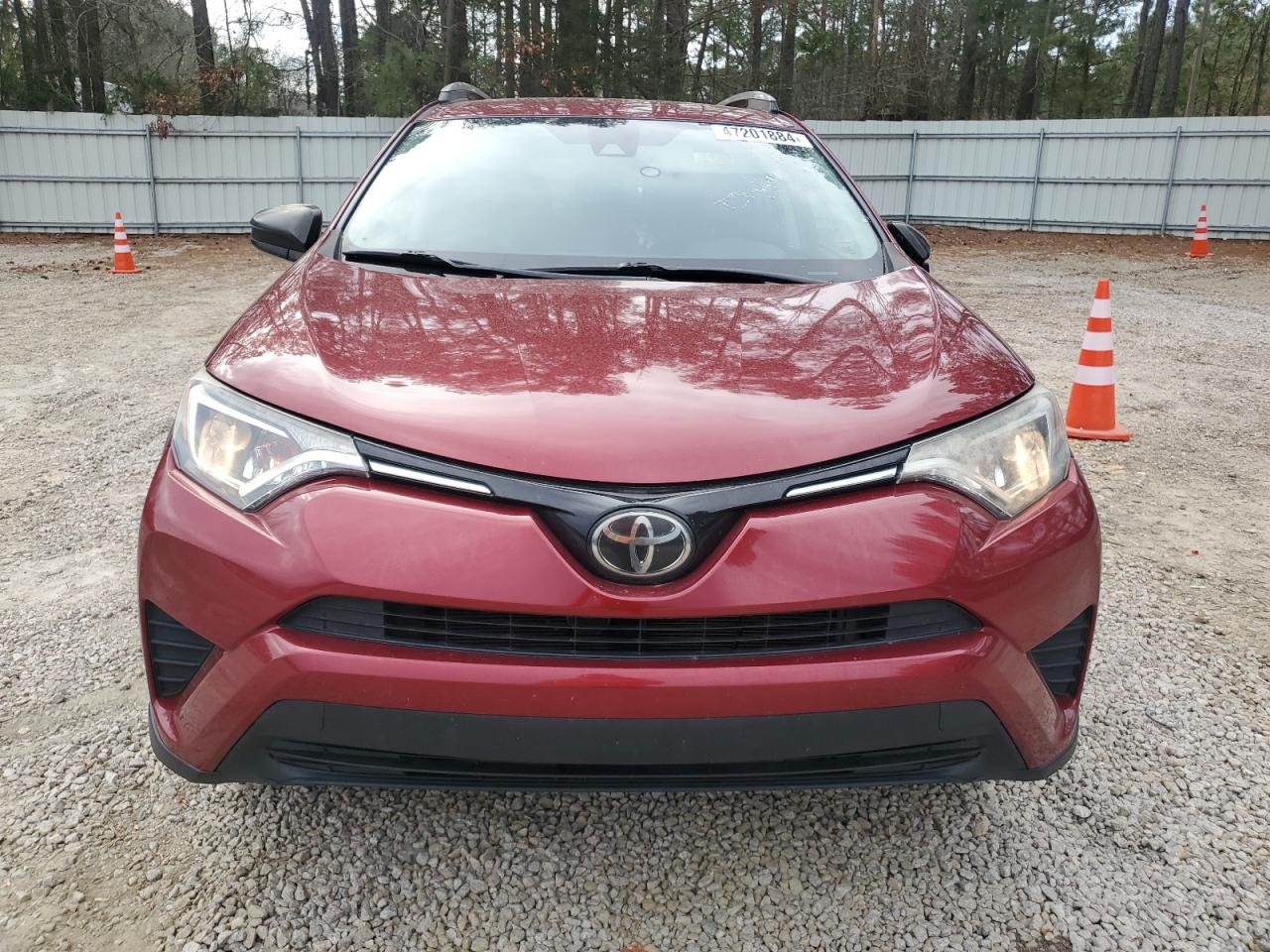 2T3ZFREVXJW452131 2018 Toyota Rav4 Le