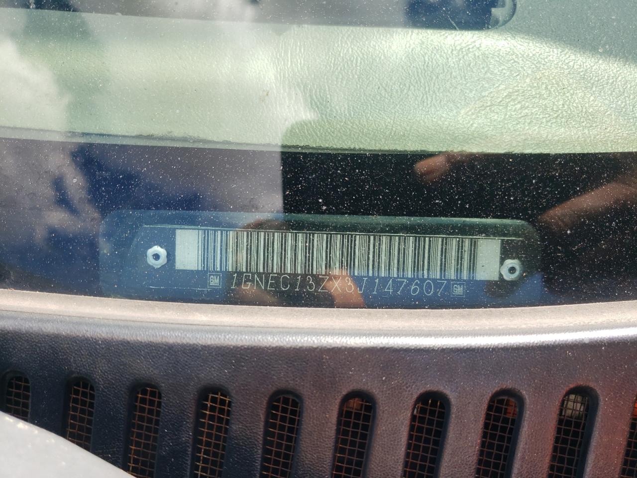 2003 Chevrolet Tahoe C1500 VIN: 1GNEC13ZX3J147607 Lot: 45710104