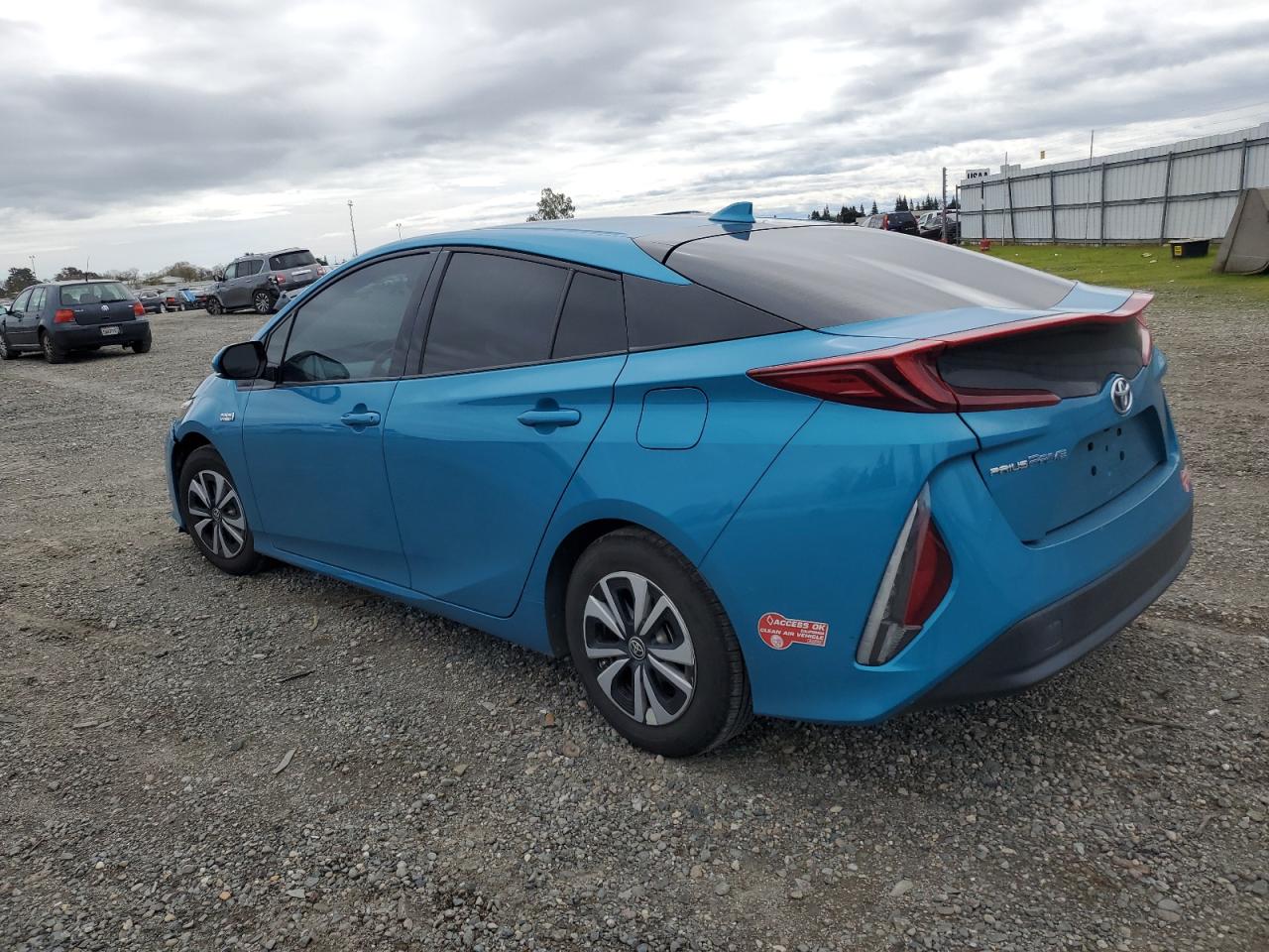 2017 Toyota Prius - Image 2