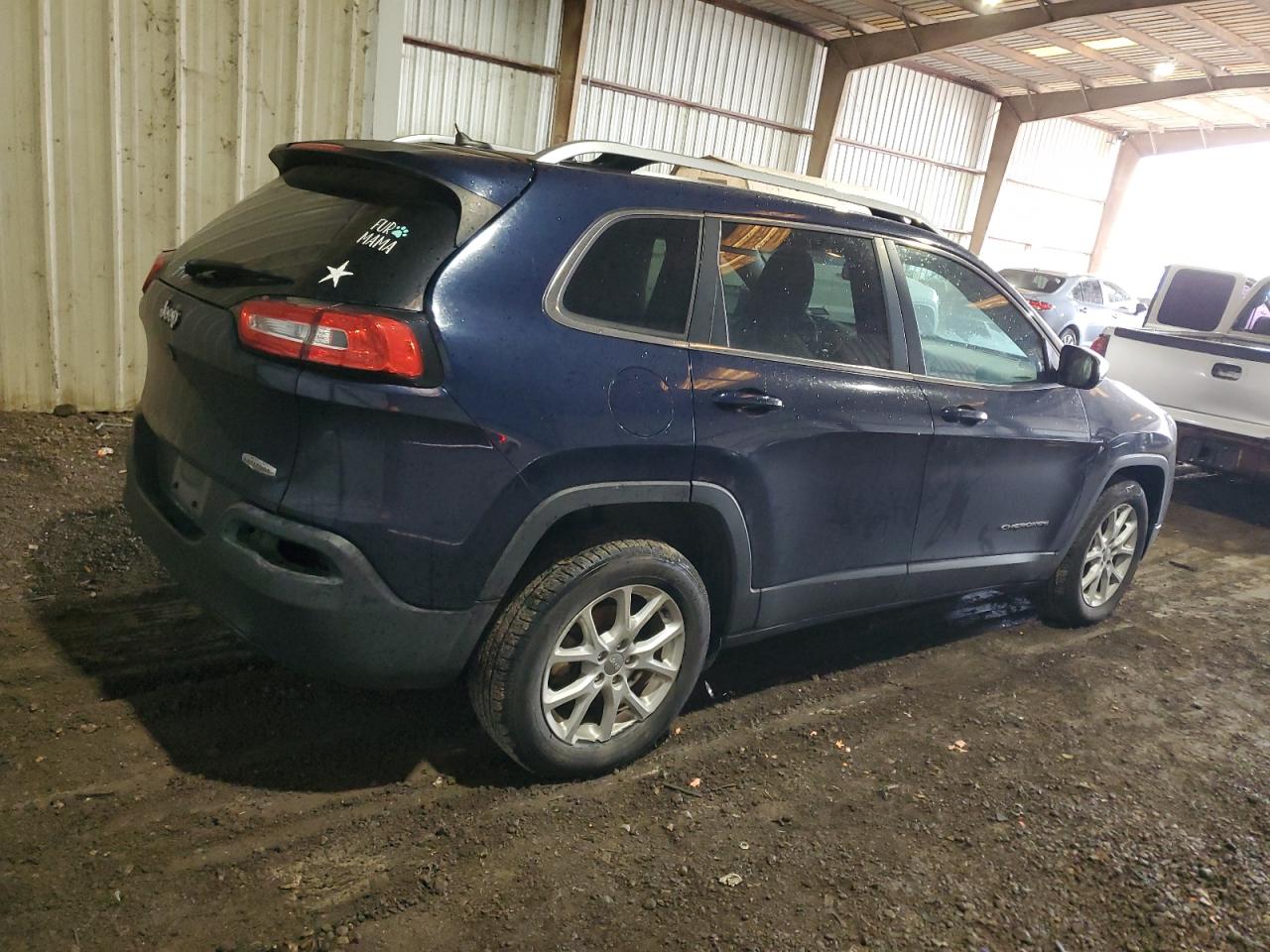 2015 Jeep Cherokee Latitude VIN: 1C4PJLCBXFW660773 Lot: 48308954