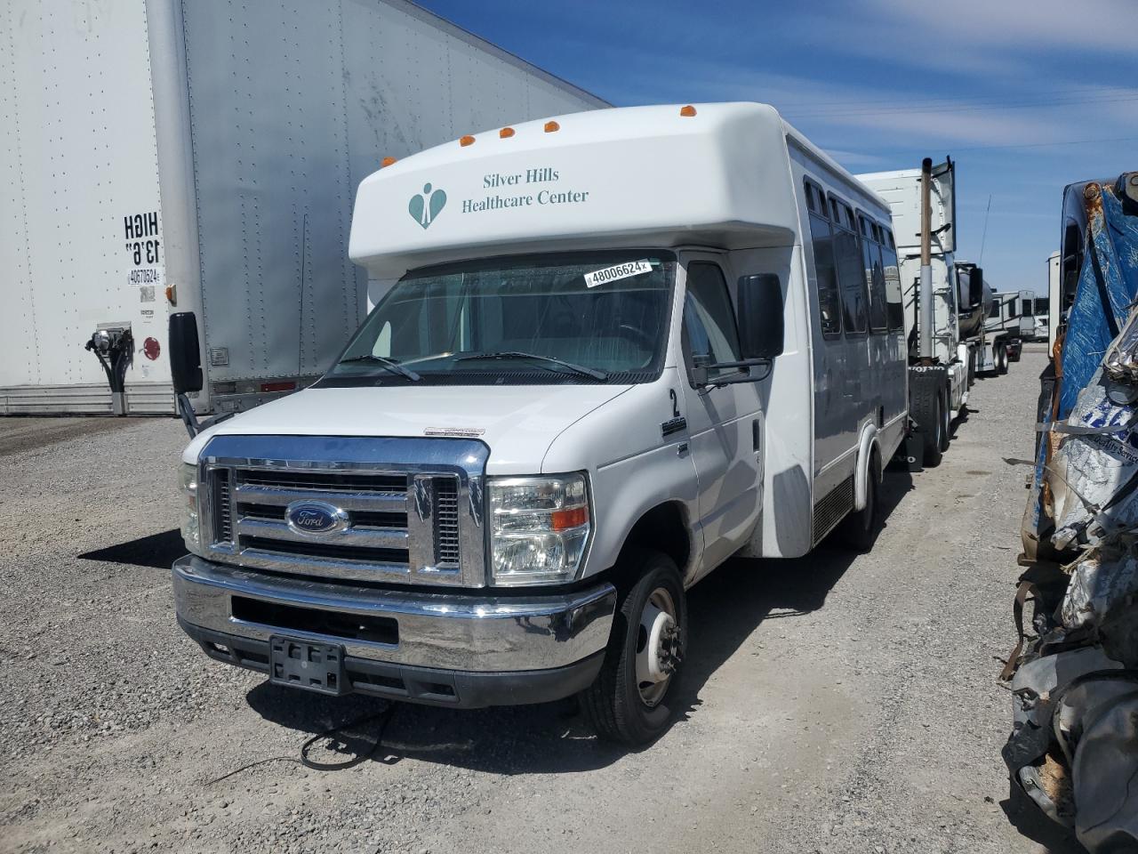 2012 Ford Econoline E350 Super Duty Cutaway Van en Venta en North Las Vegas, NV - Minor Dent/Scratches