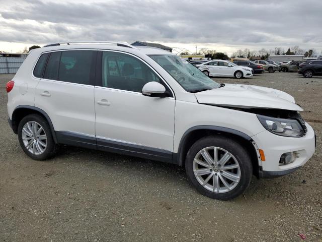  VOLKSWAGEN TIGUAN 2013 Білий