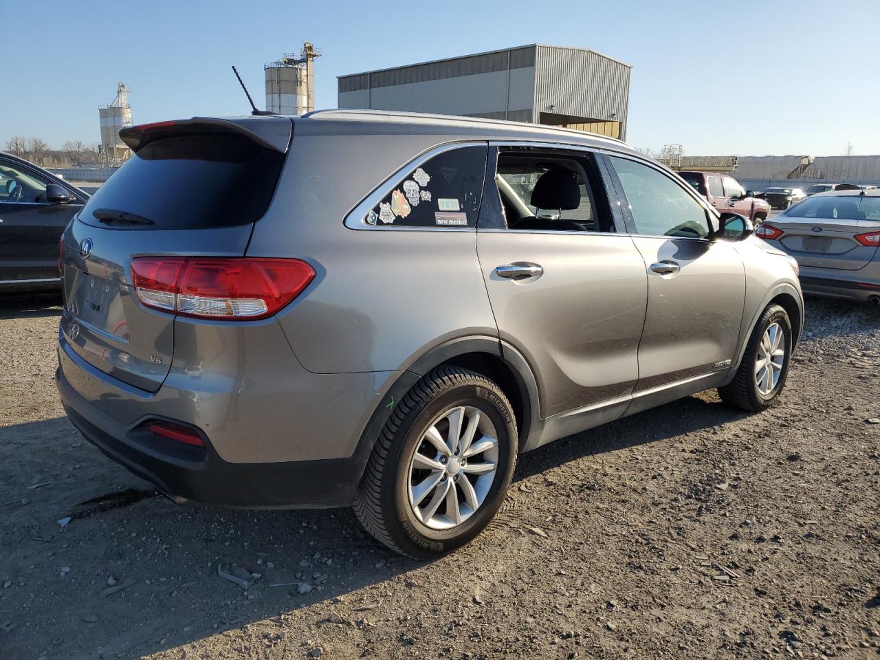 5XYPGDA59JG373738 2018 Kia Sorento Lx