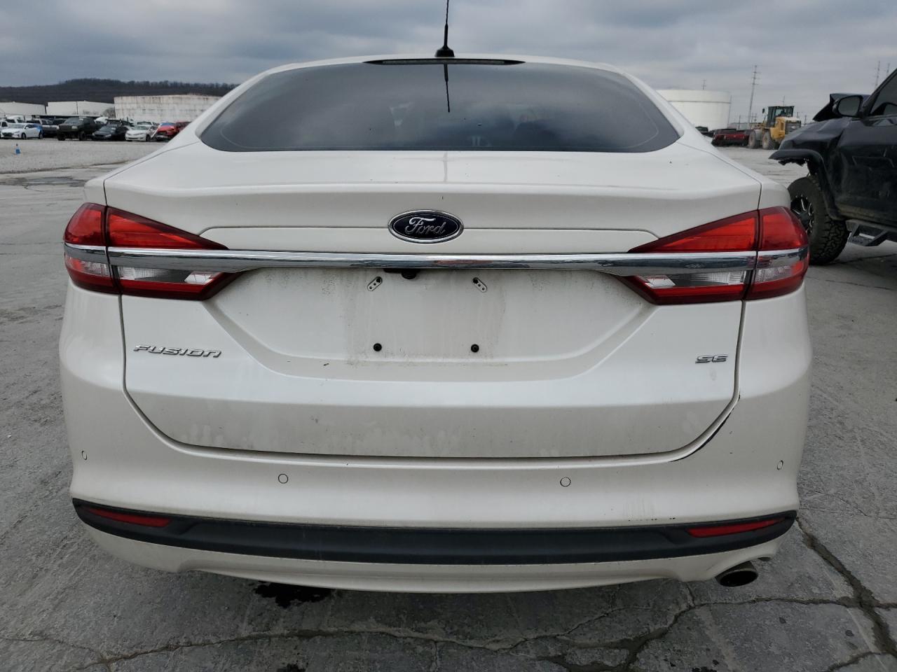 2017 Ford Fusion Se VIN: 3FA6P0H77HR272392 Lot: 47906094