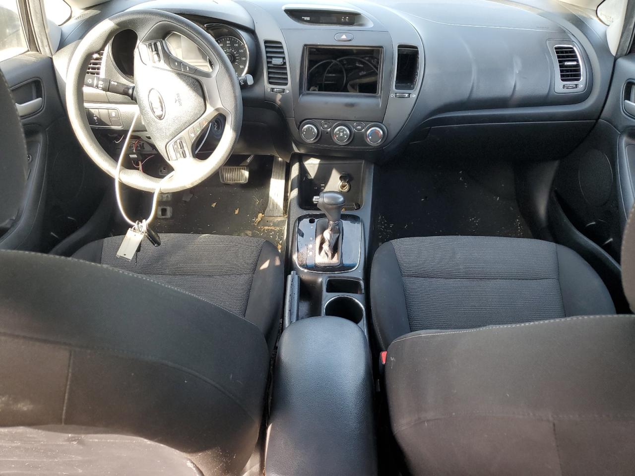 2018 Kia Forte Lx VIN: 3KPFK4A72JE219610 Lot: 44668444