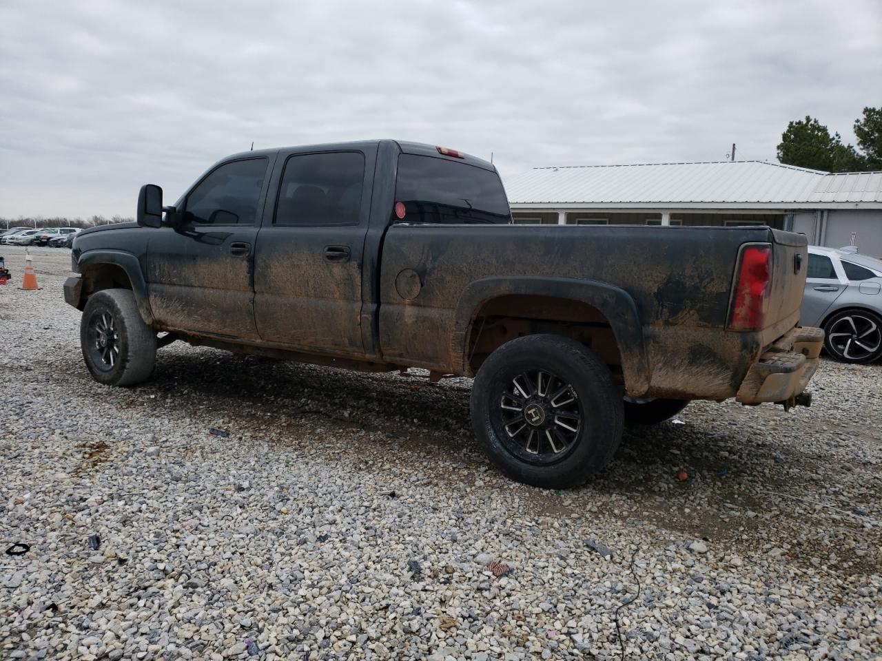 2005 Chevrolet Silverado K2500 Heavy Duty VIN: 1GCHK23215F810750 Lot: 44740654