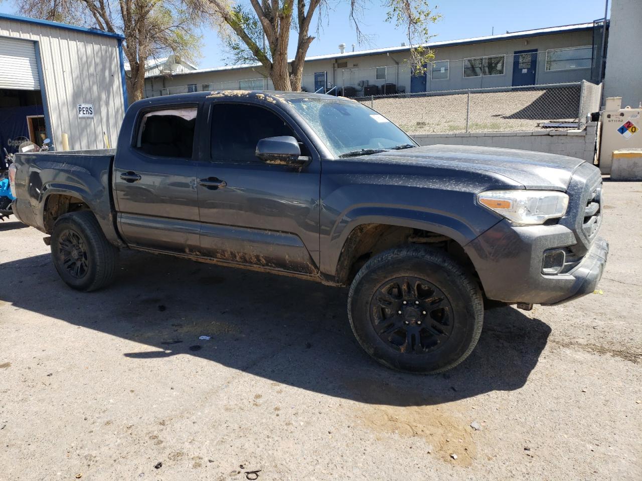 VIN 5TFAX5GN2KX149521 2019 TOYOTA TACOMA no.4