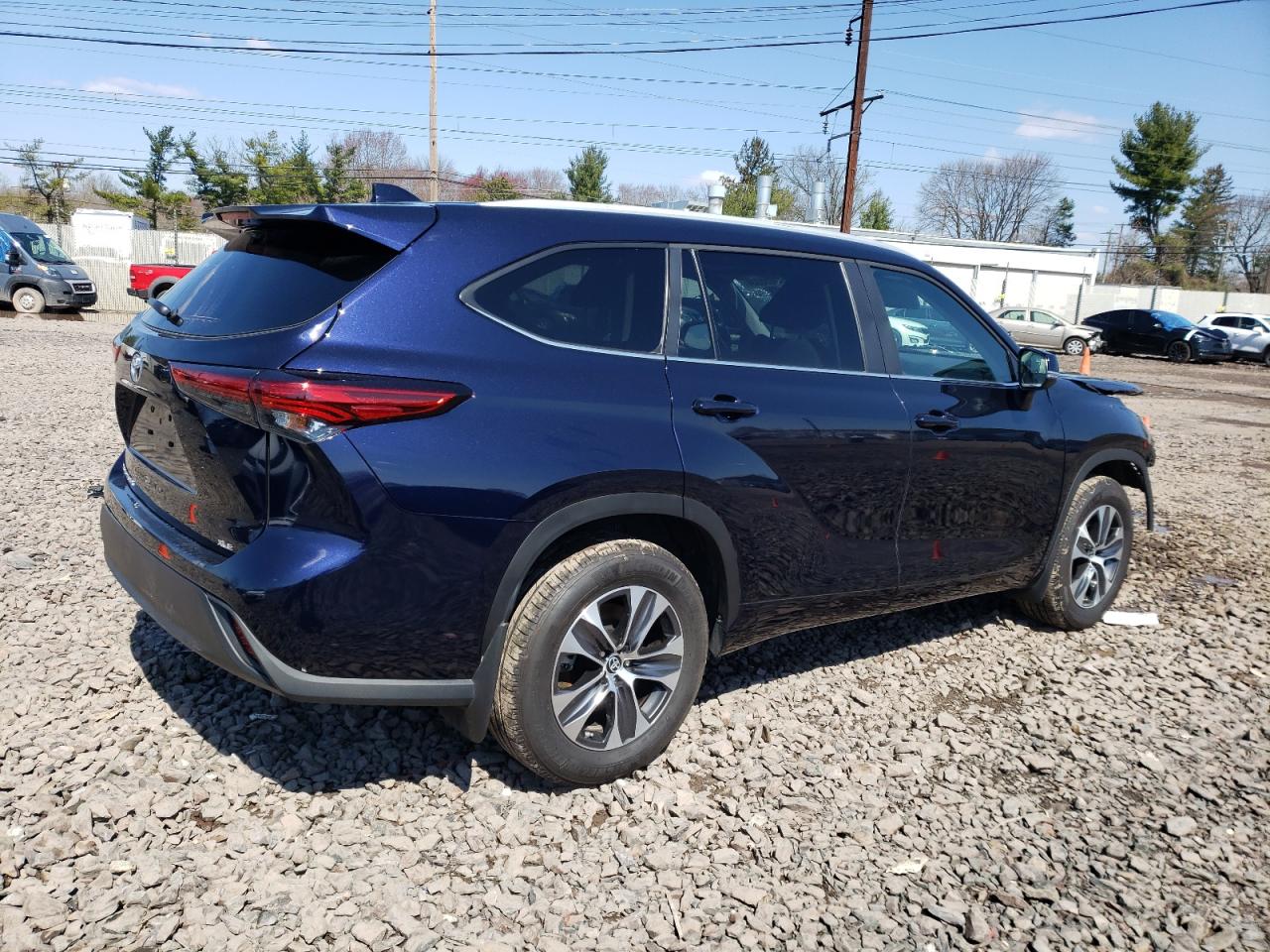 2023 Toyota Highlander L VIN: 5TDKDRAH2PS516552 Lot: 48635334