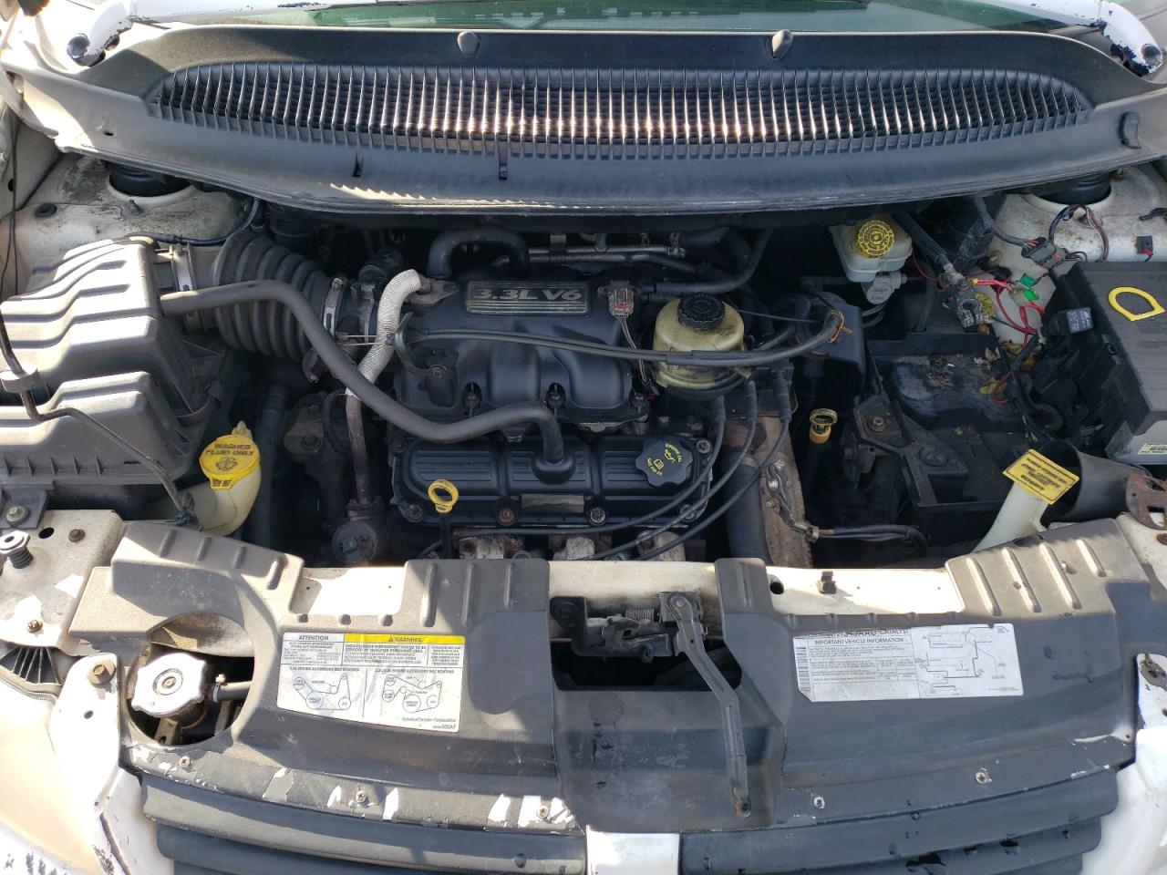 2005 Dodge Caravan - Image 12