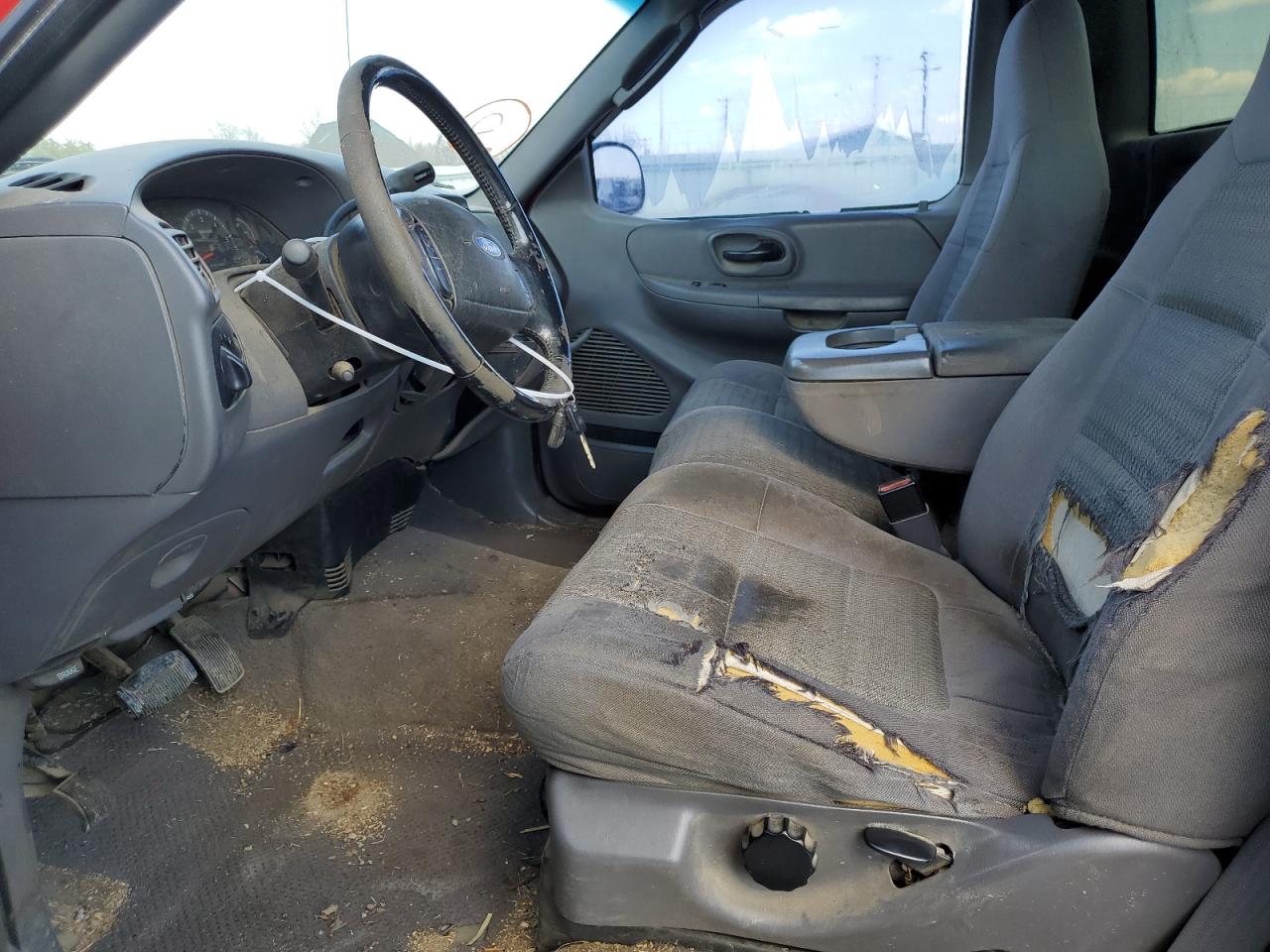 2002 Ford F150 VIN: 1FTRF07W12KD86631 Lot: 48792624