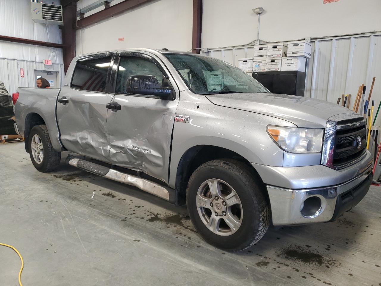 2011 Toyota Tundra Crewmax Sr5 VIN: 5TFEY5F18BX098734 Lot: 48310434