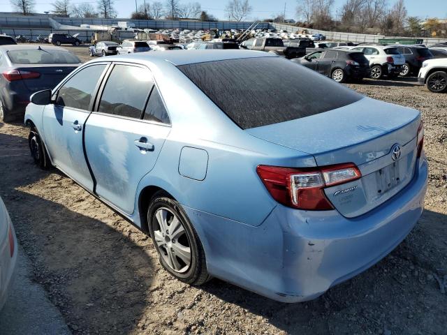 Sedans TOYOTA CAMRY 2013 Granatowy