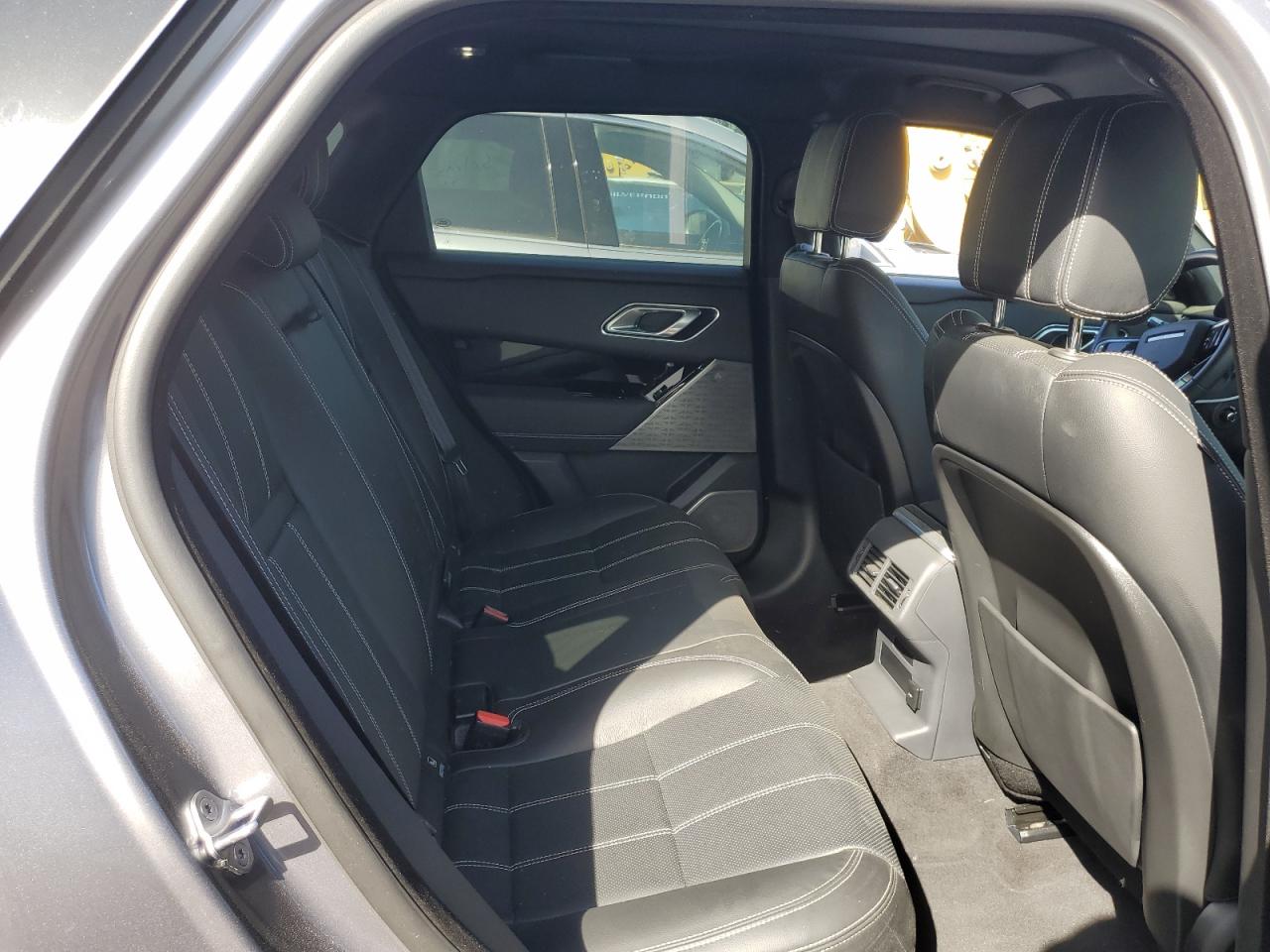 2022 Land Rover Range Rover - Image 11