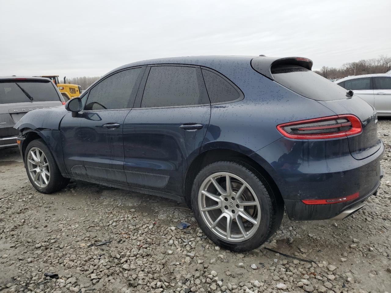 2017 Porsche Macan VIN: WP1AA2A58HLB80084 Lot: 44386474