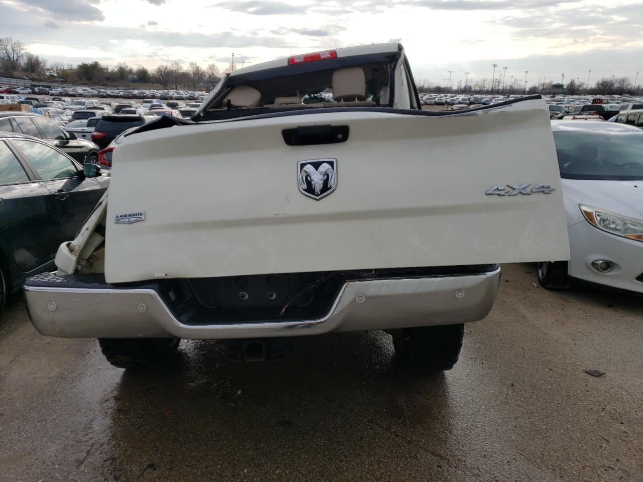 3C6UR5FL4JG418670 2018 Ram 2500 Laramie