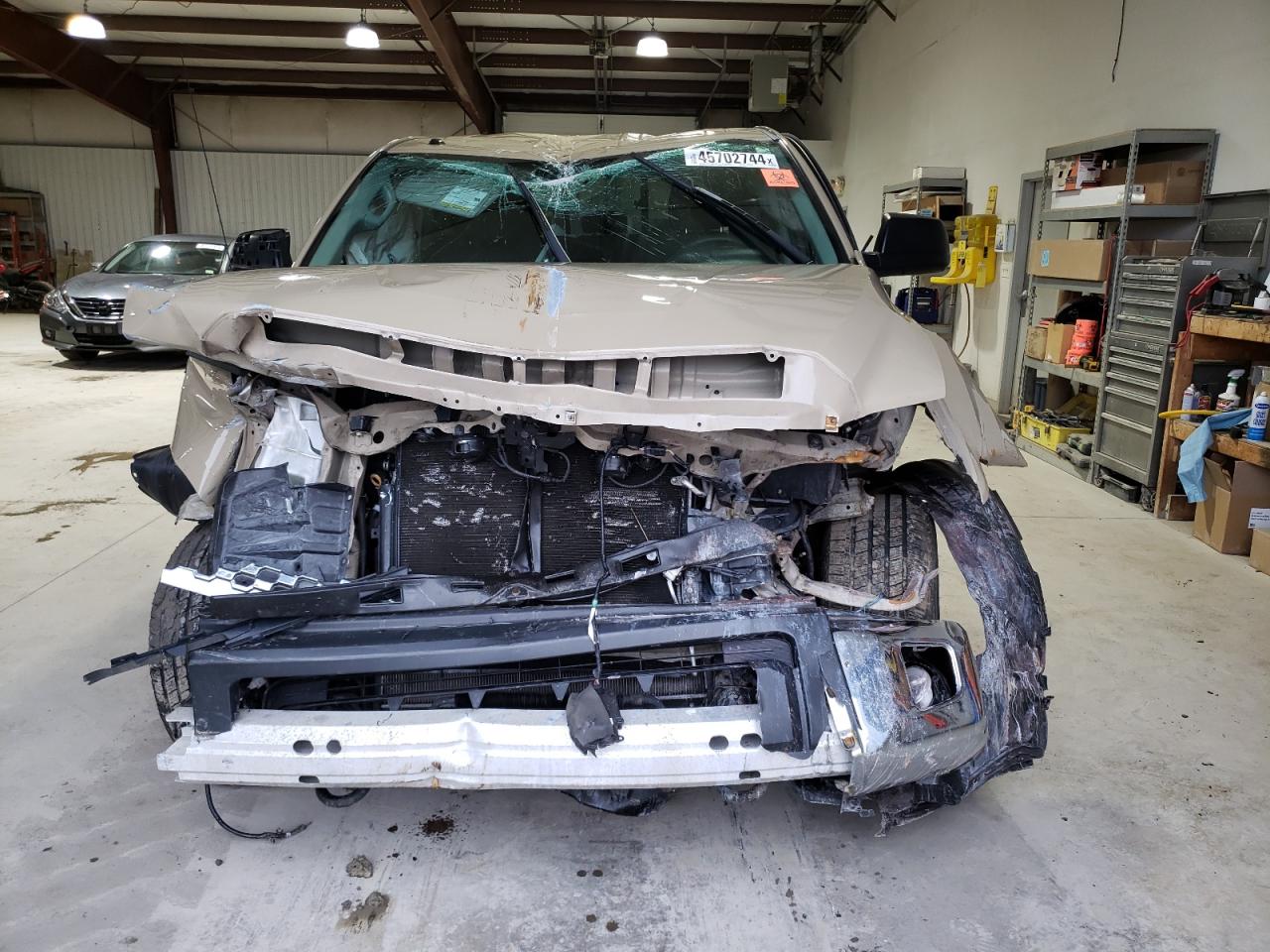 2019 Toyota Tundra - Image 5
