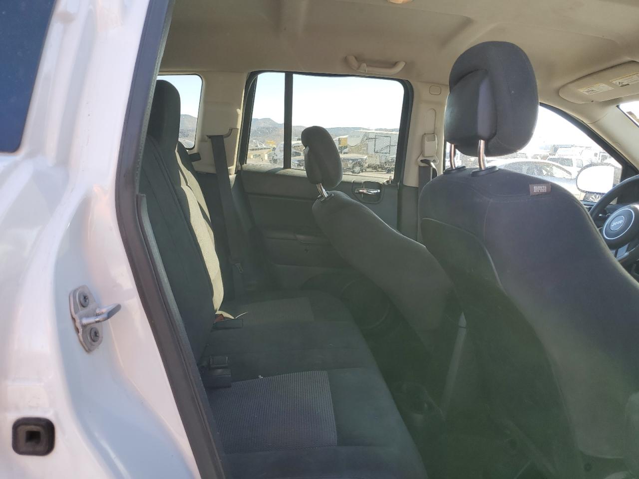 2016 Jeep Compass Sport VIN: 1C4NJCBB1GD684286 Lot: 45846804