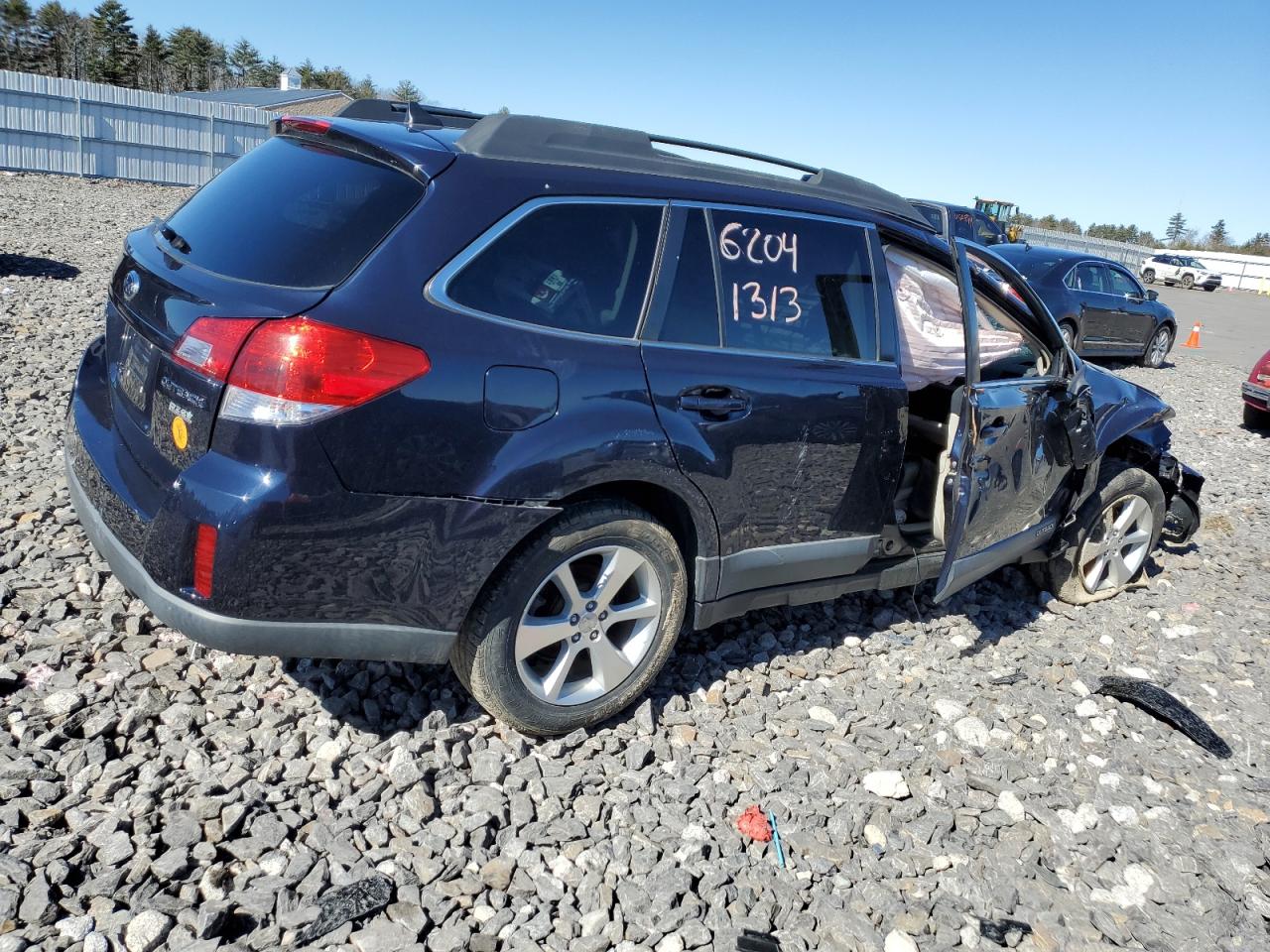 2013 Subaru Outback - Image 3