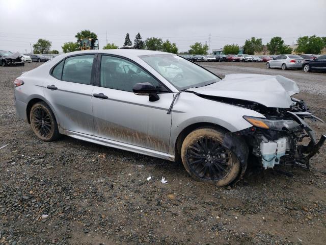  TOYOTA CAMRY 2022 Сріблястий