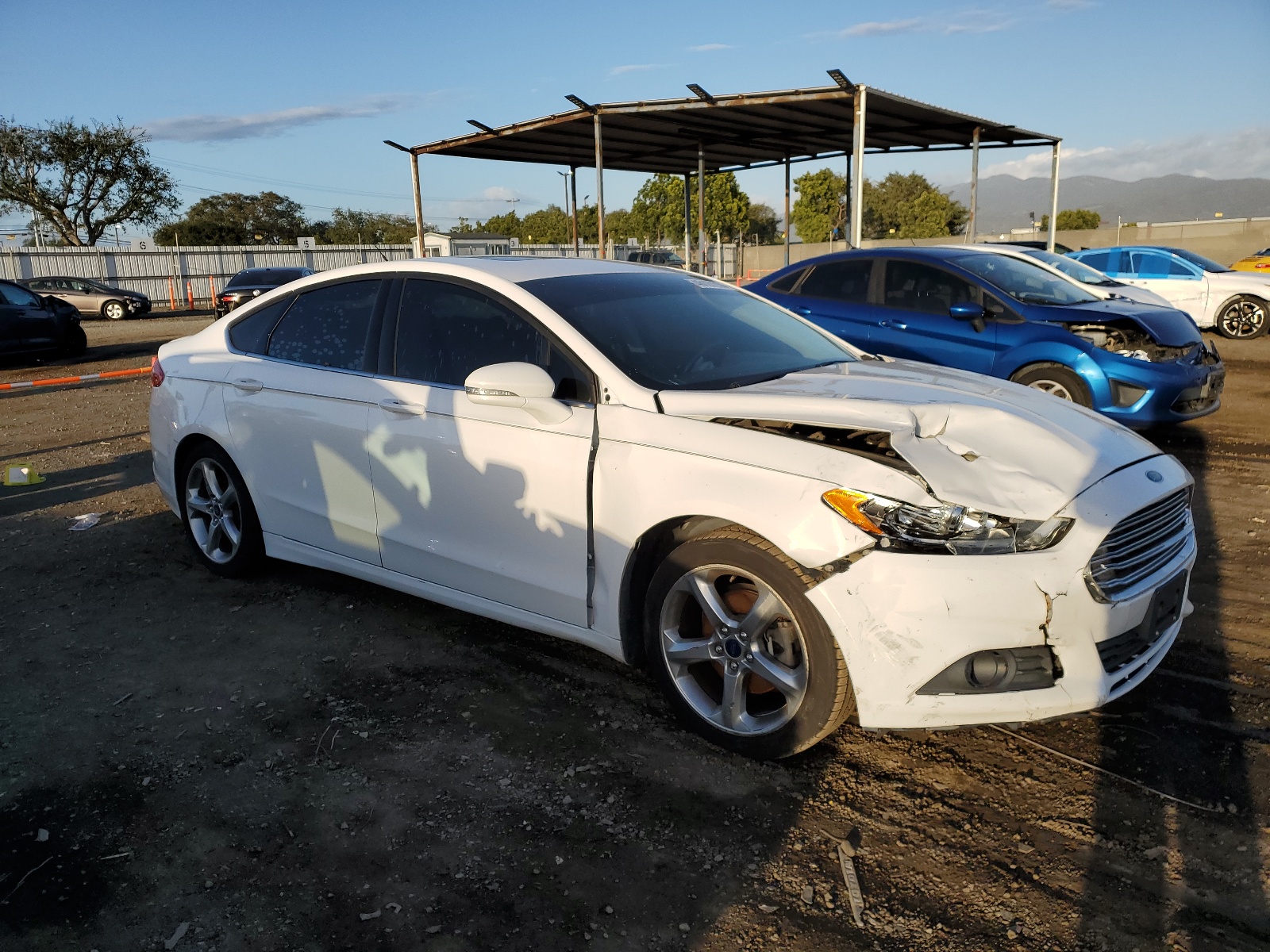 3FA6P0H72FR219709 2015 Ford Fusion Se