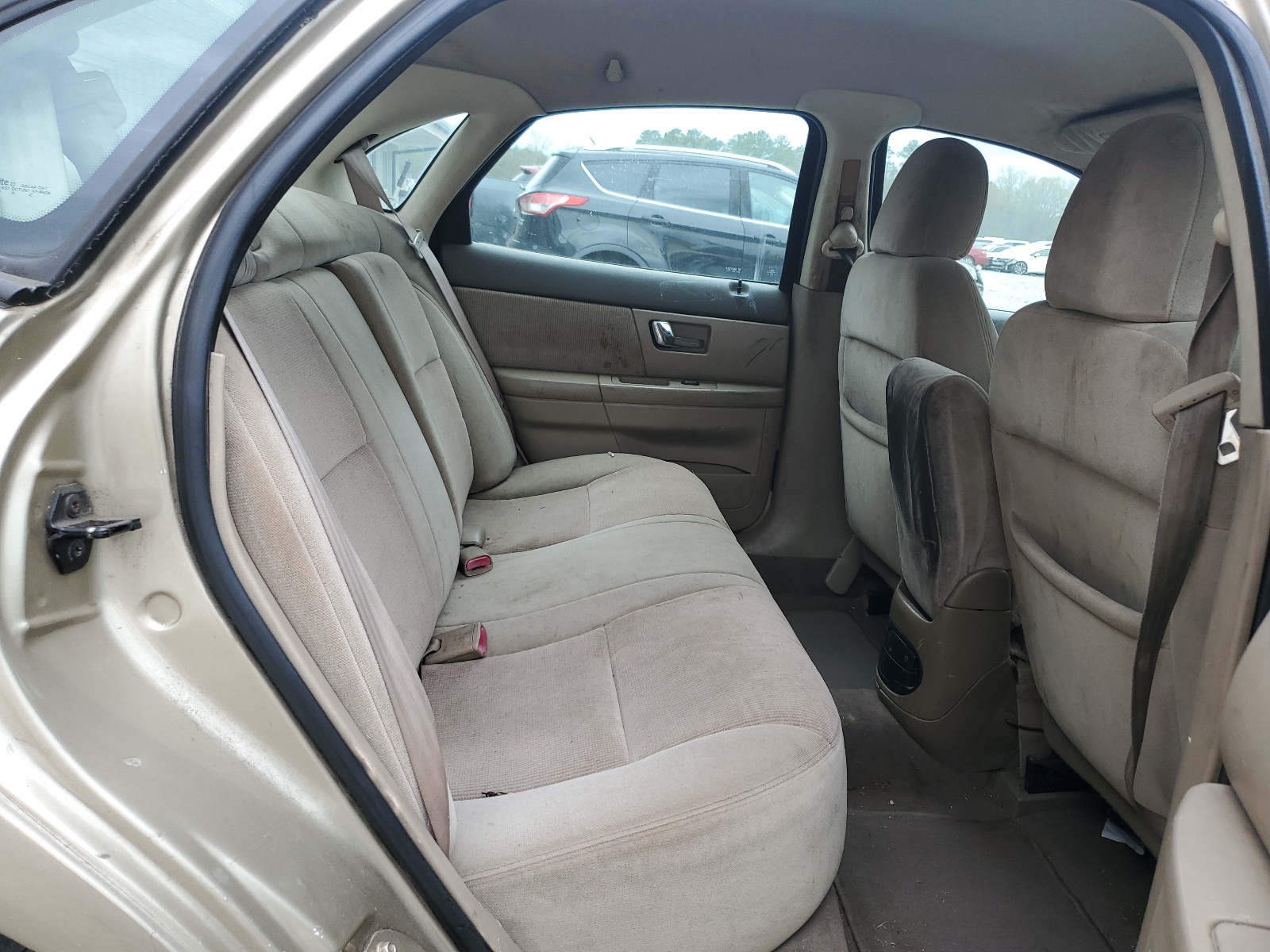 1FAFP55S4YA214272 2000 Ford Taurus Ses