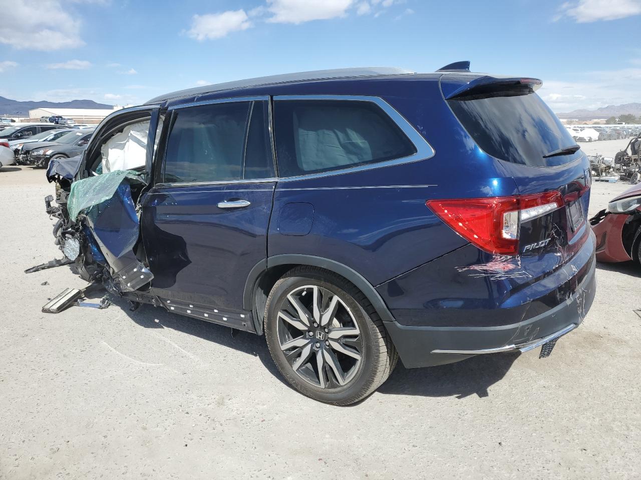 2019 Honda Pilot Touring VIN: 5FNYF5H93KB032513 Lot: 46493254