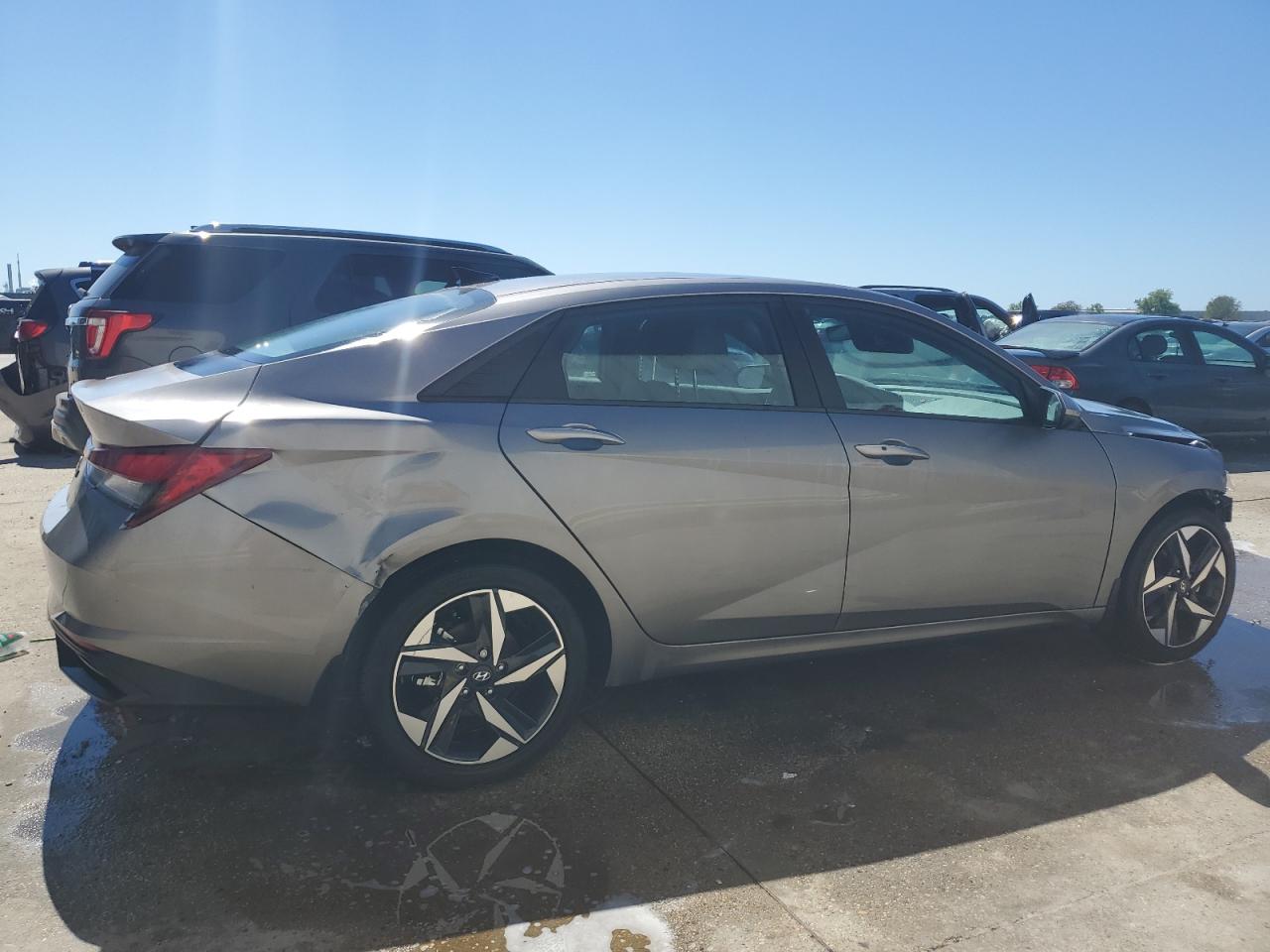 2023 Hyundai Elantra Sel VIN: KMHLS4AG0PU477519 Lot: 39228531