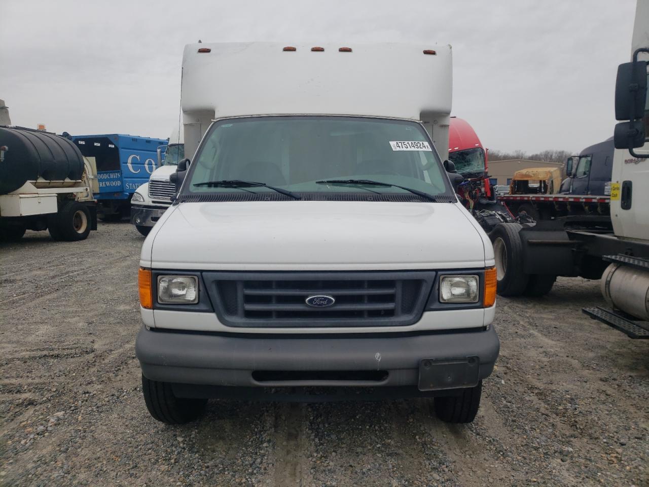 2007 Ford Econoline E350 Super Duty Cutaway Van VIN: 1FDSE35L57DA83325 Lot: 47514924