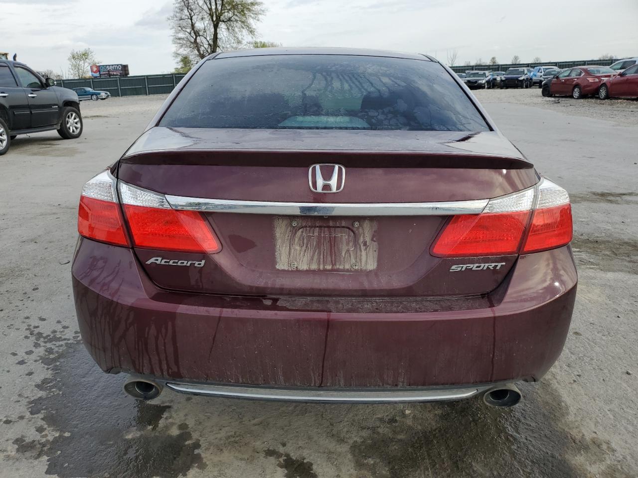 2015 Honda Accord Sport VIN: 1HGCR2F52FA129394 Lot: 47637094