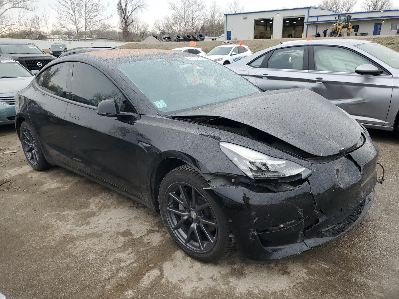 2018 Tesla Model 3 VIN: 5YJ3E1EA7JF014972 Lot: 47895234