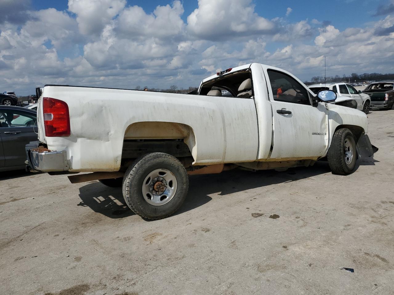 2008 Chevrolet Silverado C2500 Heavy Duty VIN: 1GCHC24K18E175972 Lot: 45341034